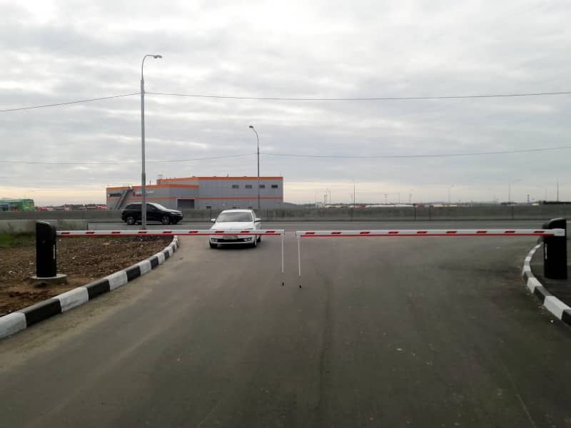 Шлагбаум DoorHan в Пскове с установкой