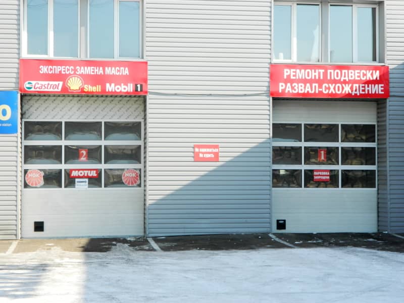 Промышленные ворота DoorHan в Пскове с установкой